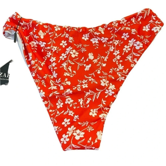 Zaful Forever Young Bikini Bottoms Red White Floral NWT - Picture 3 of 3